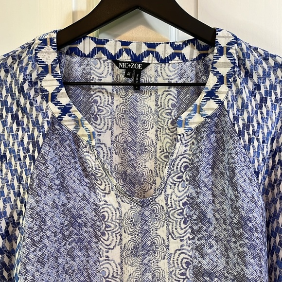 NIC+ZOE Geometric Artsy Printed Balloon Sleeve Sheer Blouse - Size Medium - Picture 3 of 9